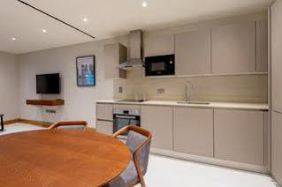 Sanctum International Serviced Belsize Apartament